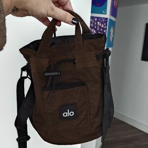 ALO Yoga Brown Drawstring Crossbody Tote